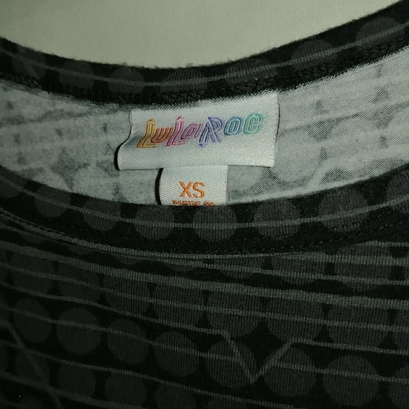 Carly- Lularoe - Picture 4 of 4